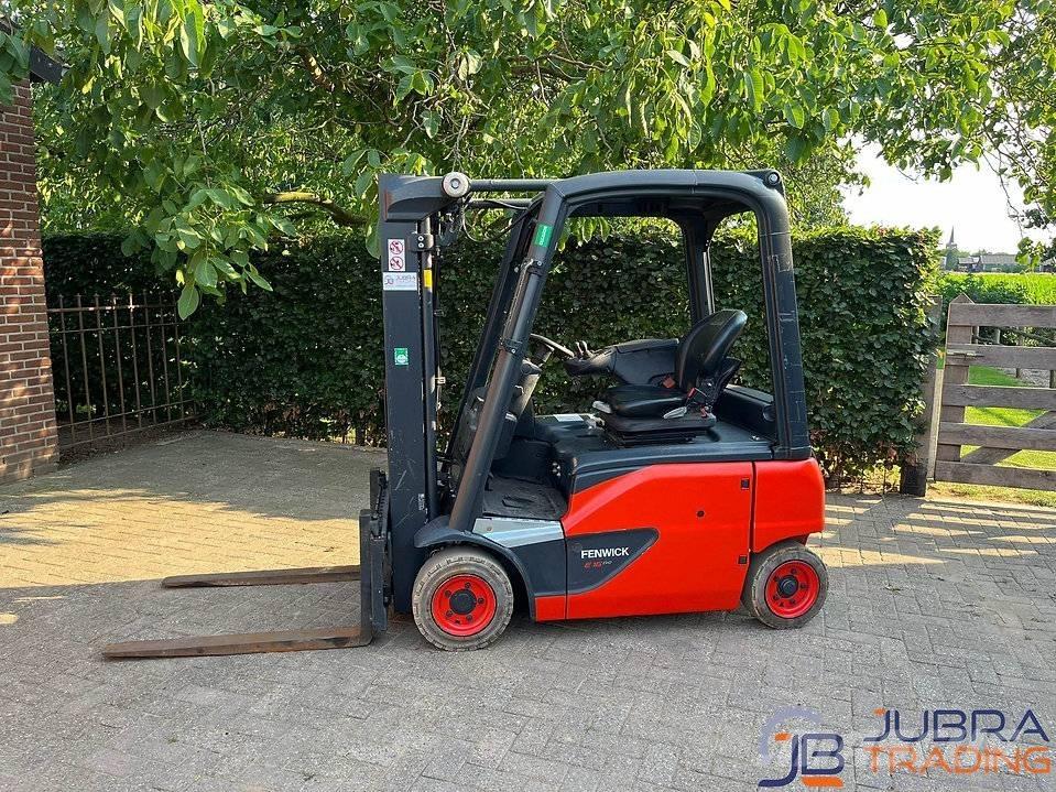 Linde E16P-02 شاحنات ذات رافعات شوكية تعمل بالكهرباء