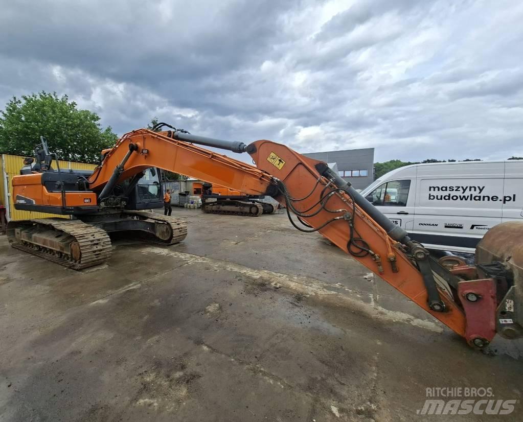 Doosan DX225LC-5 حفارات زحافة