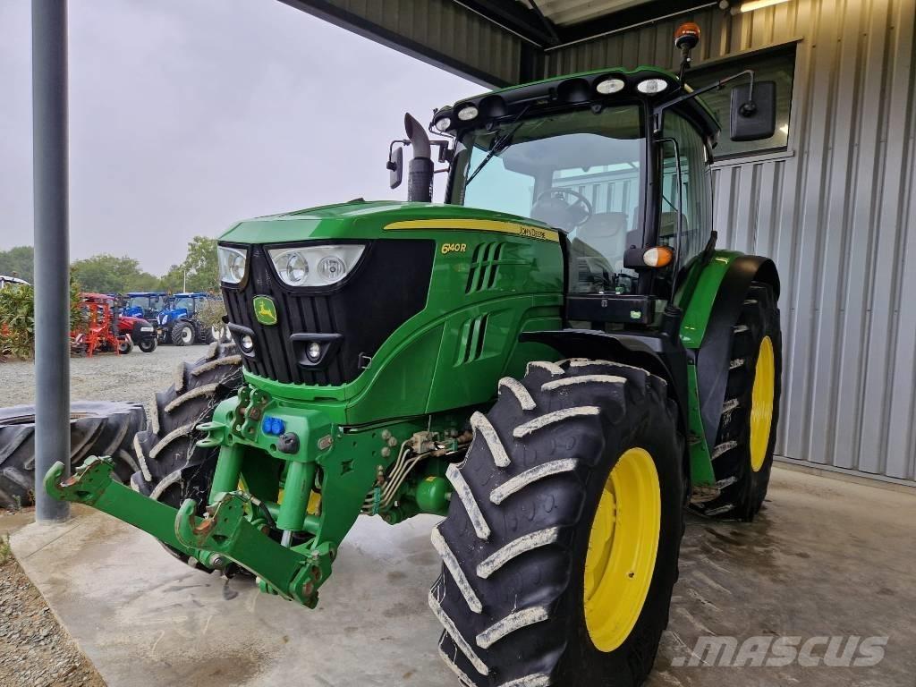 John Deere 6140 R الجرارات