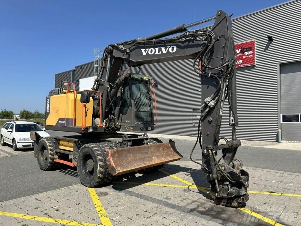 Volvo EWR150E حفارات بعجل