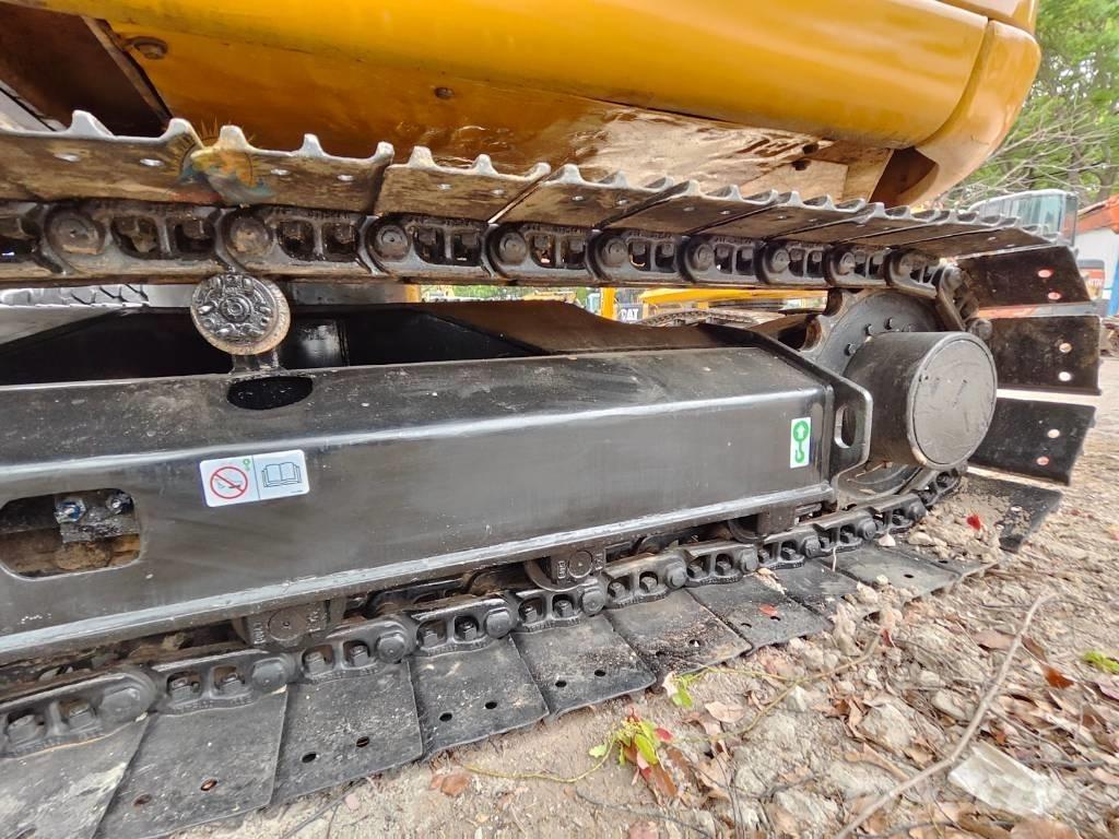 CAT 308E2 حفارات زحافة