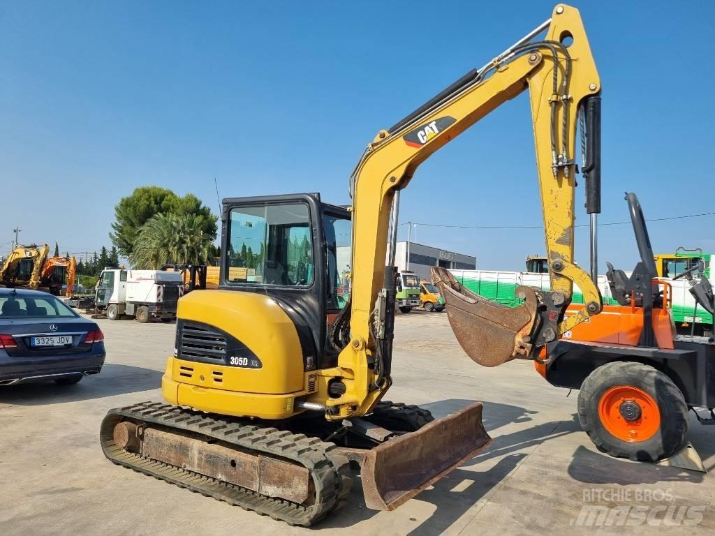 CAT 305 D CR حفارات صغيرة أقل من 7 طن (حفارات صغيرة)