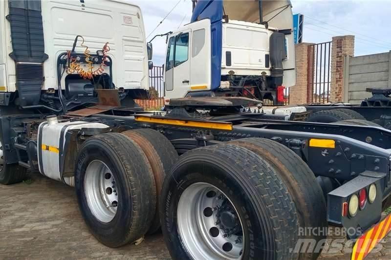 Volvo FMX 440 شاحنات أخرى