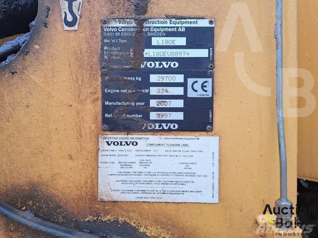 Volvo L 180 E لوادر بعجل
