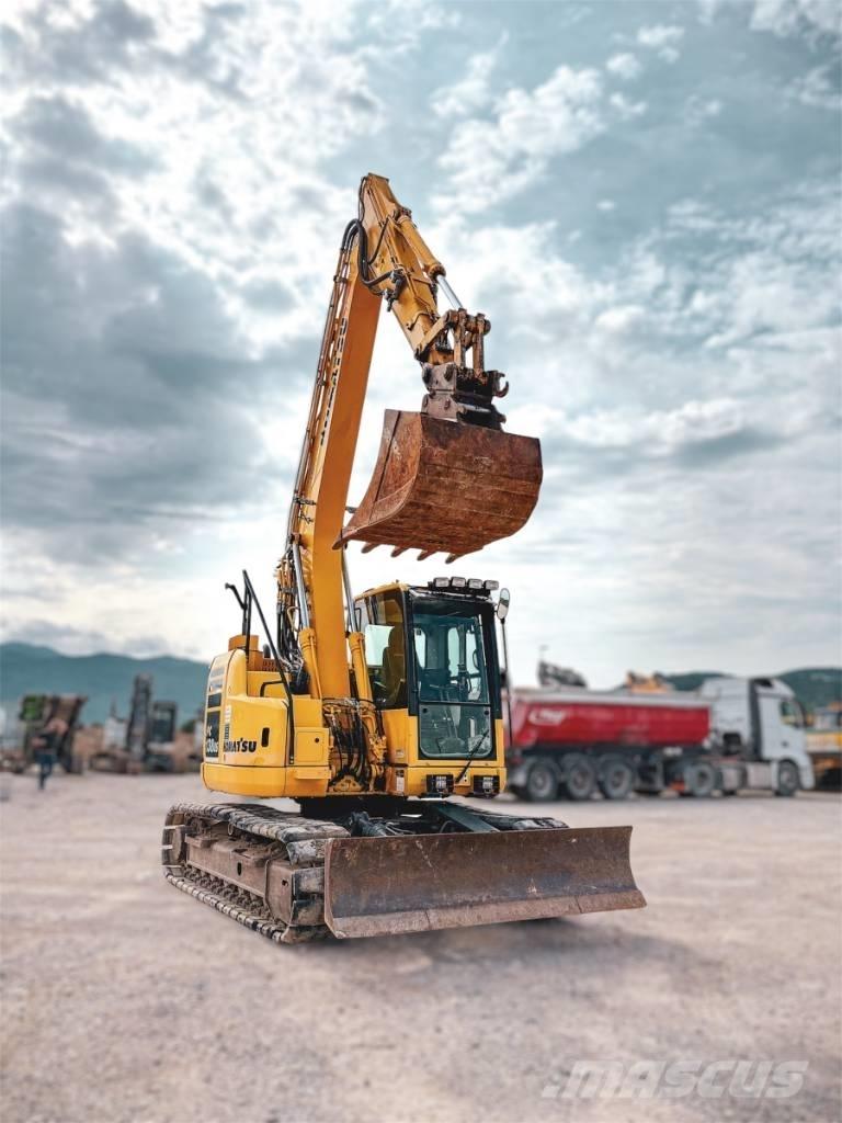 Komatsu PC 138 US حفارات زحافة