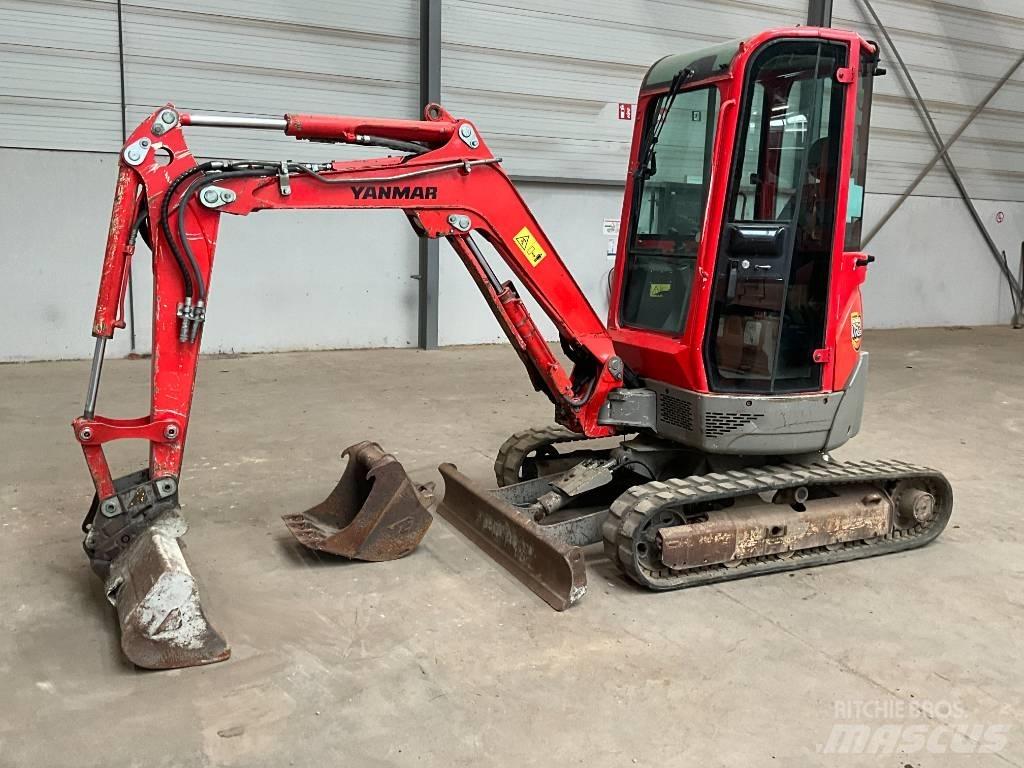 Yanmar Vio 25-4 حفارات صغيرة أقل من 7 طن (حفارات صغيرة)