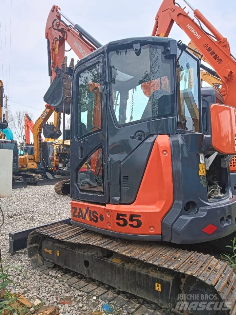 Hitachi ZX55 حفارات صغيرة أقل من 7 طن (حفارات صغيرة)