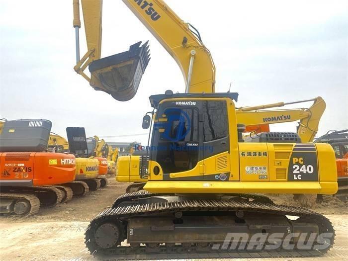 Komatsu PC 240 -8 حفارات زحافة
