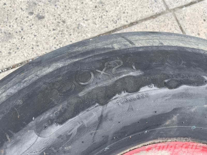 Michelin 50x21-20 ملحقات أخرى للجرارات