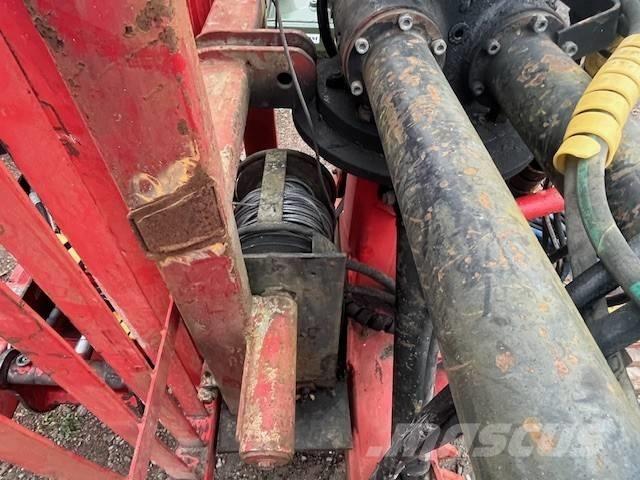 KTS Huggarvagn 8,5T مقطورات أخرى