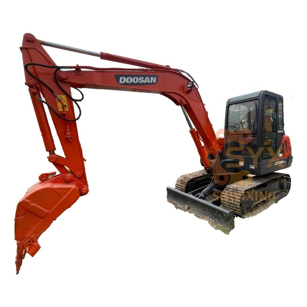 Doosan DX 55 حفارات صغيرة أقل من 7 طن (حفارات صغيرة)