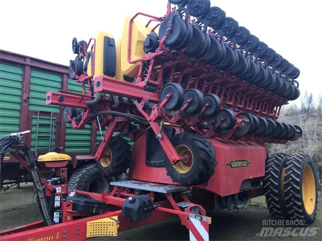 Väderstad Tempo L ماكينات البذر الدقيق