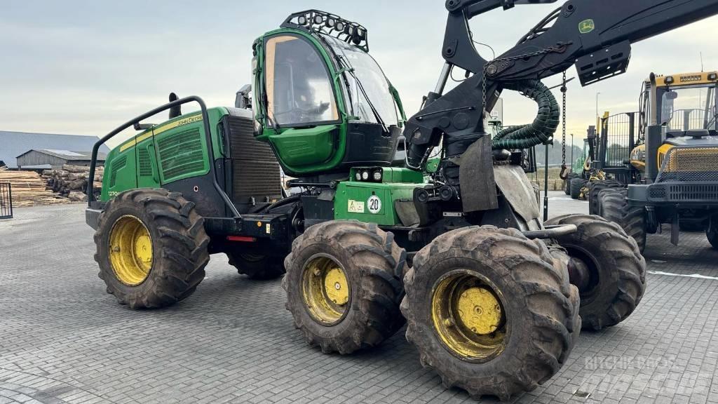 John Deere 1270 E حصادات