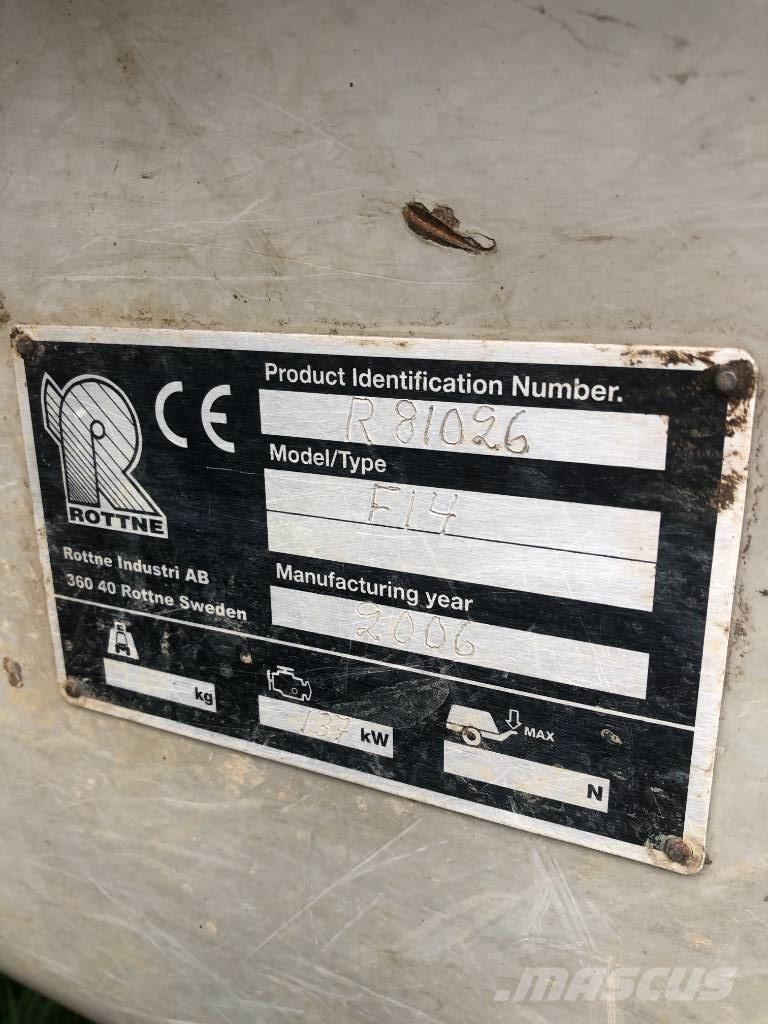 Rottne Solid F14 شاحنات