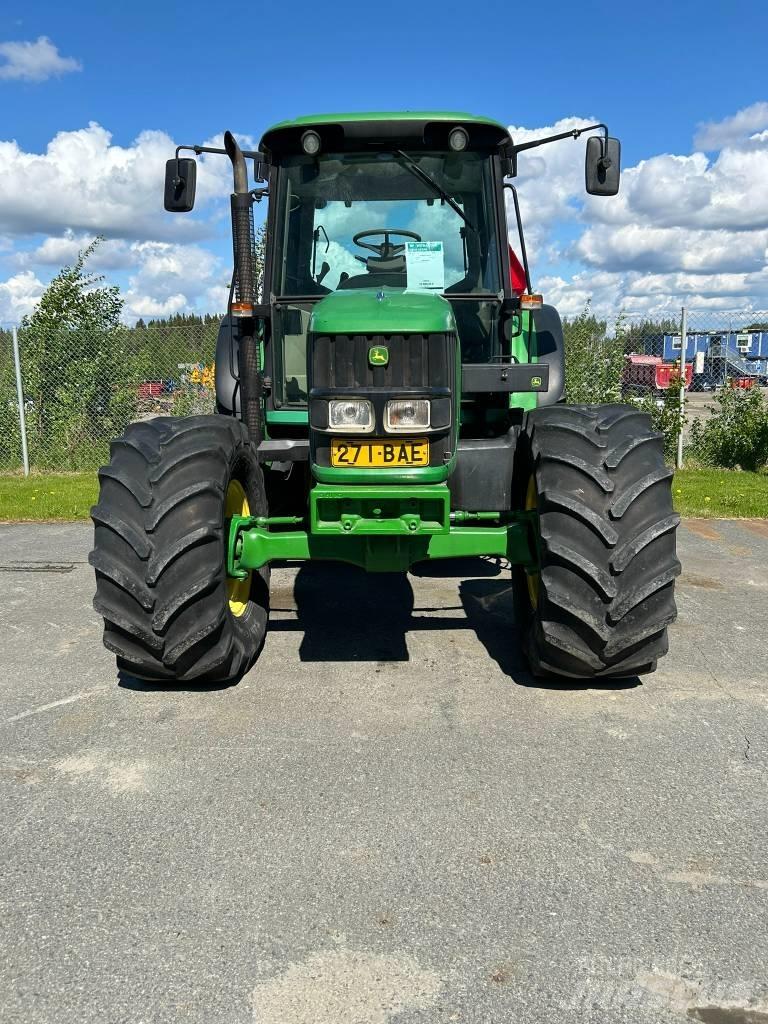 John Deere 6430 STD الجرارات