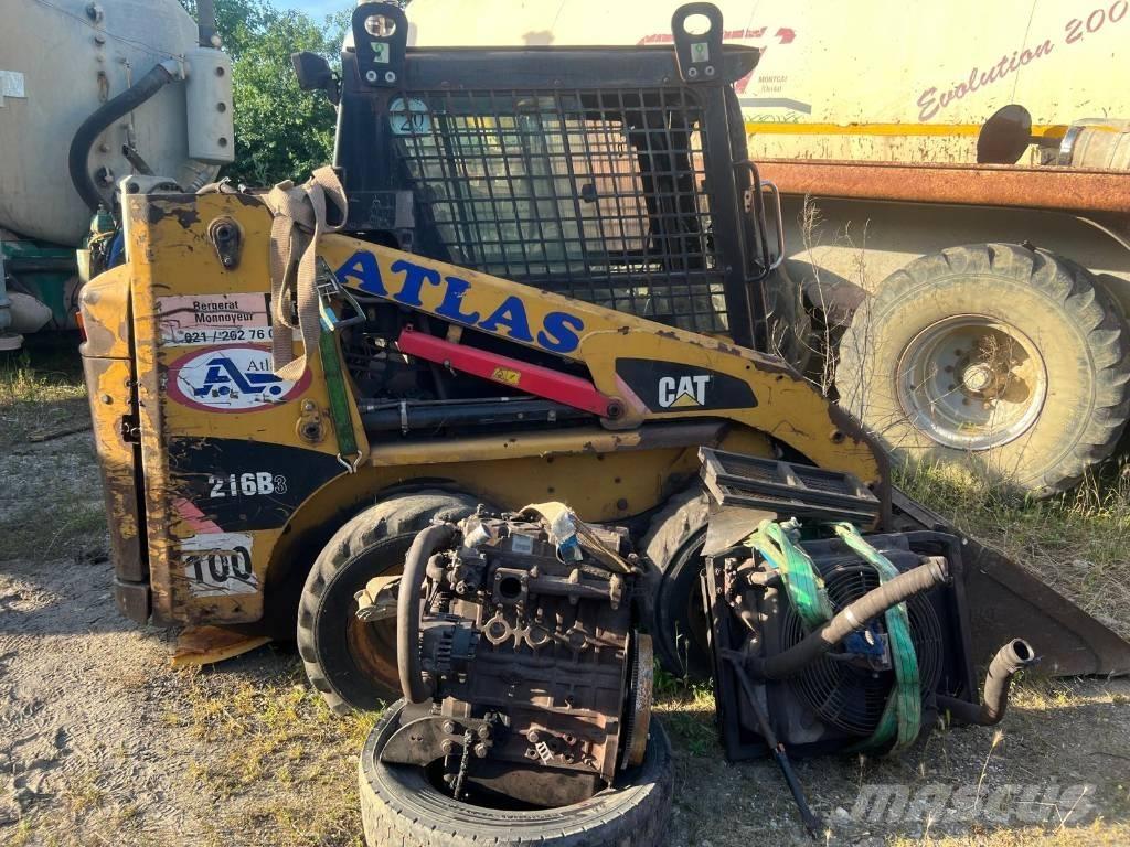 CAT 216 B 3 الشاسيه والتعليق
