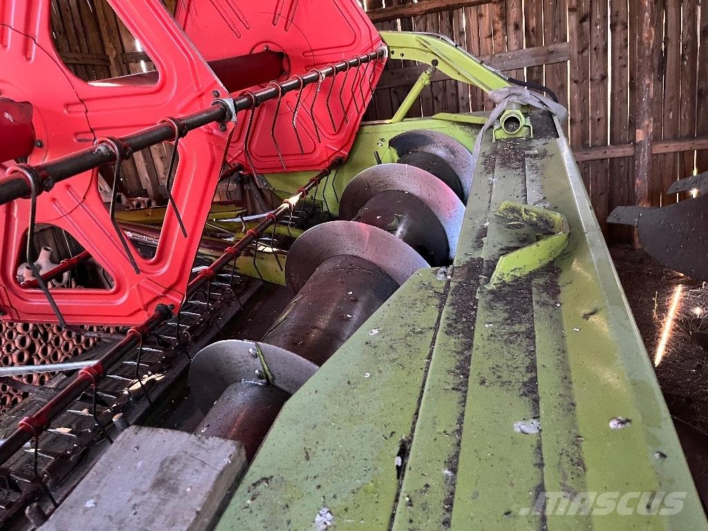 CLAAS Medion 310 حصادات