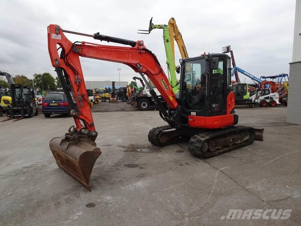 Kubota U55-4 حفارات صغيرة أقل من 7 طن (حفارات صغيرة)