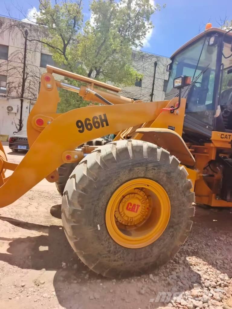 CAT 966 H لوادر بعجل