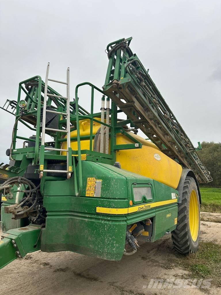 John Deere R 962 i الرشاشات