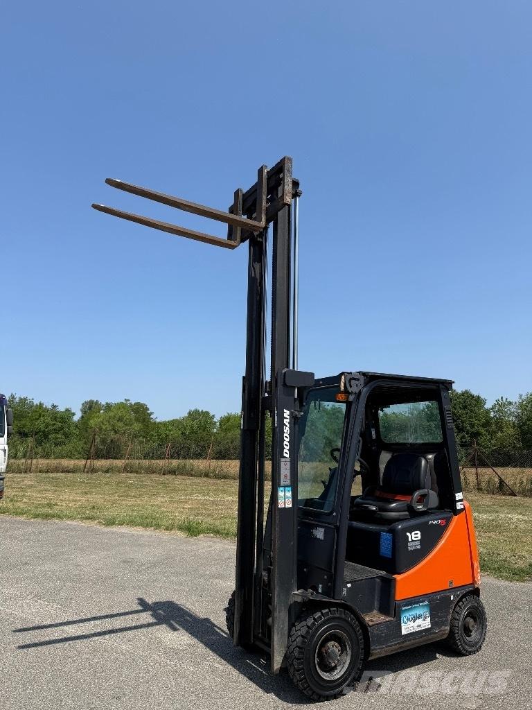 Doosan g185 5 شاحنات LPG