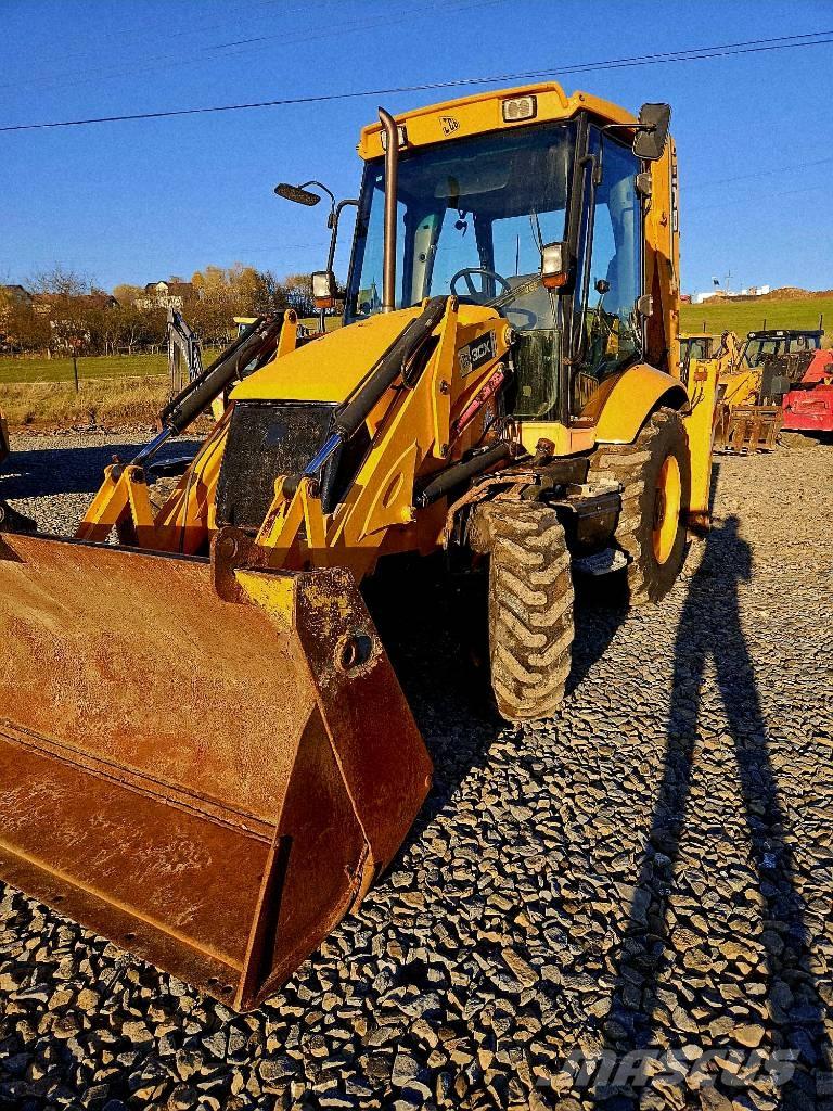 JCB 3CX لوادر ذات جرافات عكسية