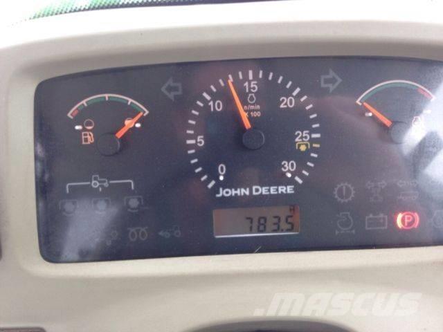 John Deere 3720 الجرارات
