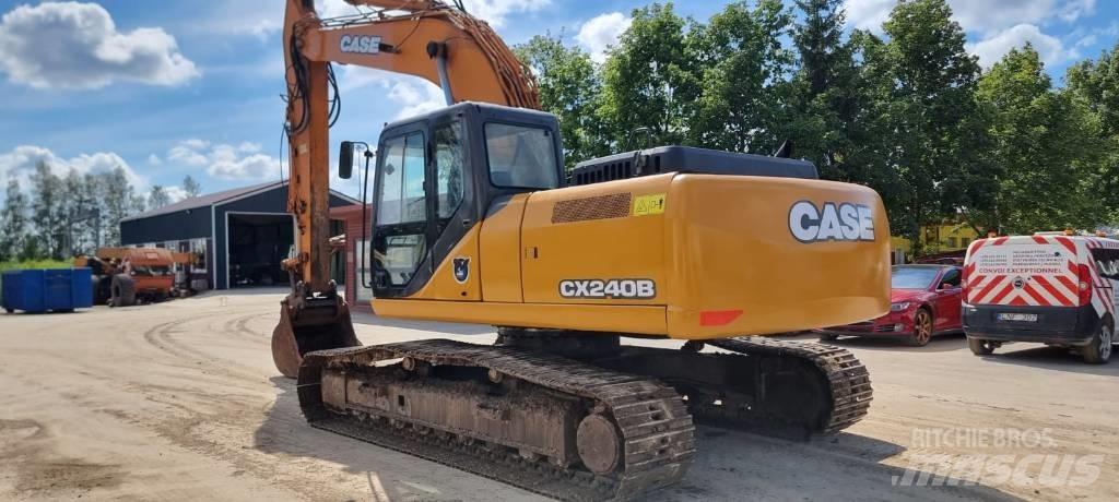 CASE CX 240 B حفارات زحافة