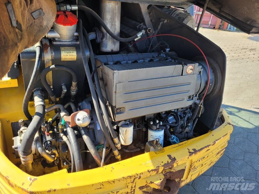 Kramer-allrad 420 لوادر بعجل