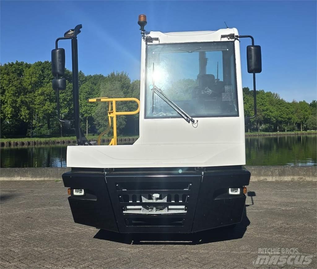 Terberg YT193 جرارات صالات المطارات