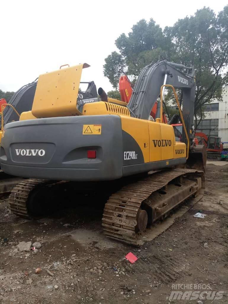 Volvo EC 290 B LC حفارات زحافة