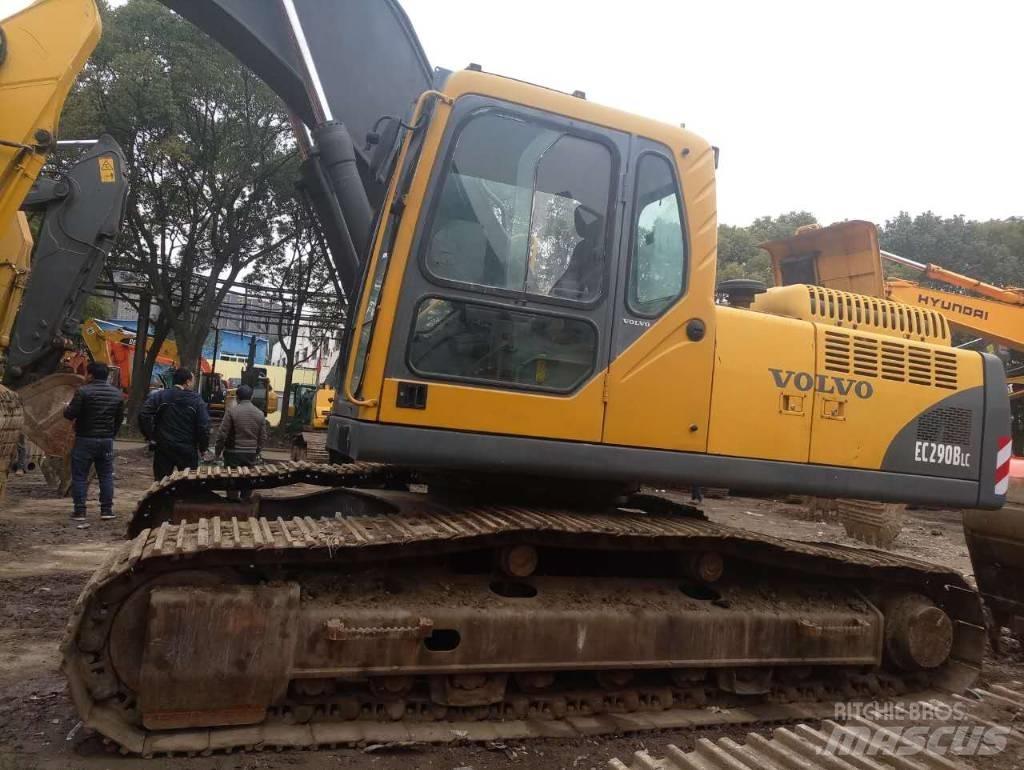 Volvo EC 290 B LC حفارات زحافة