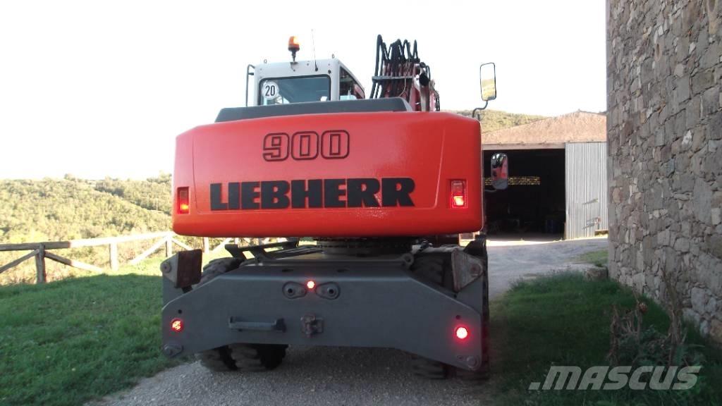 Liebherr A 900 C حفارات بعجل