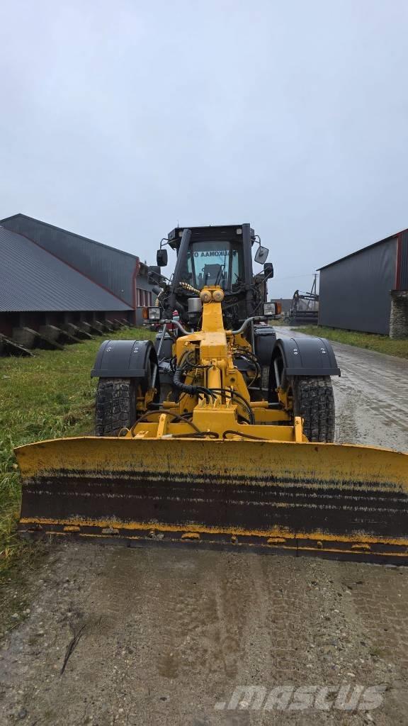 Vammas RG 181 معدات تمهيد الطرق