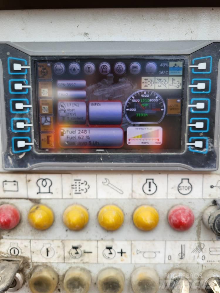 Hütte HBR605 منصات دق خوازيق