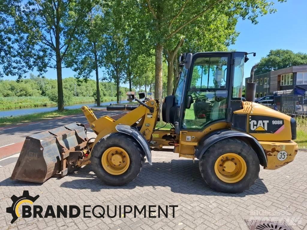 CAT 908H لوادر بعجل