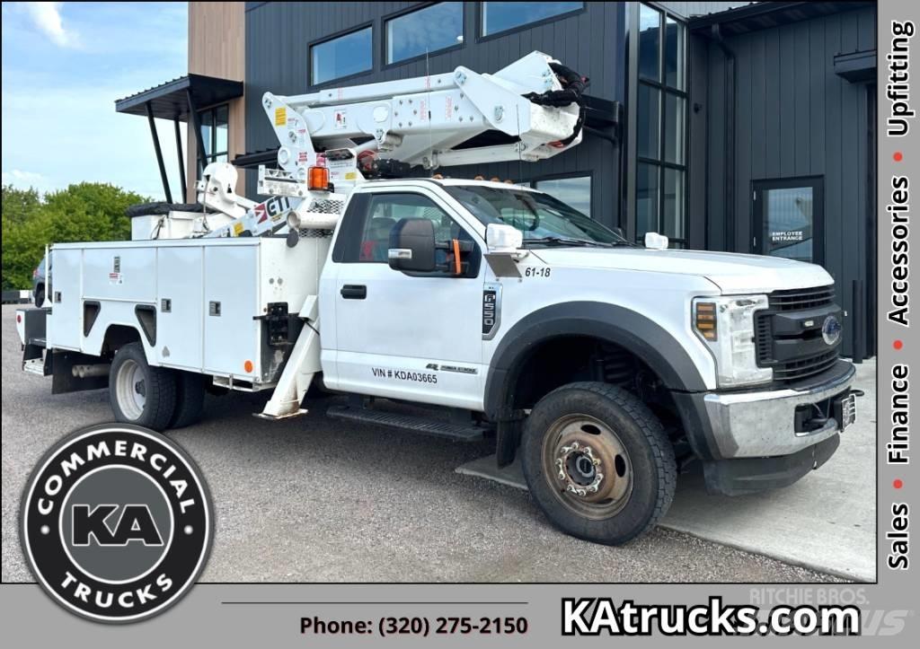 Ford F 550 XL SD المنصات الهوائية المثبتة على شاحنة