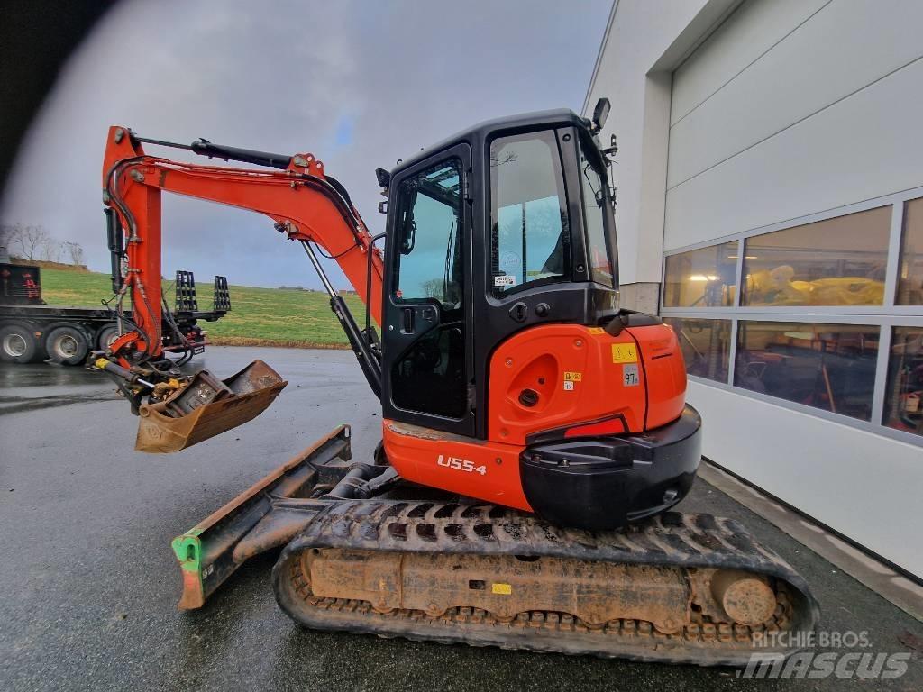 Kubota U 55-4 حفارات صغيرة أقل من 7 طن (حفارات صغيرة)