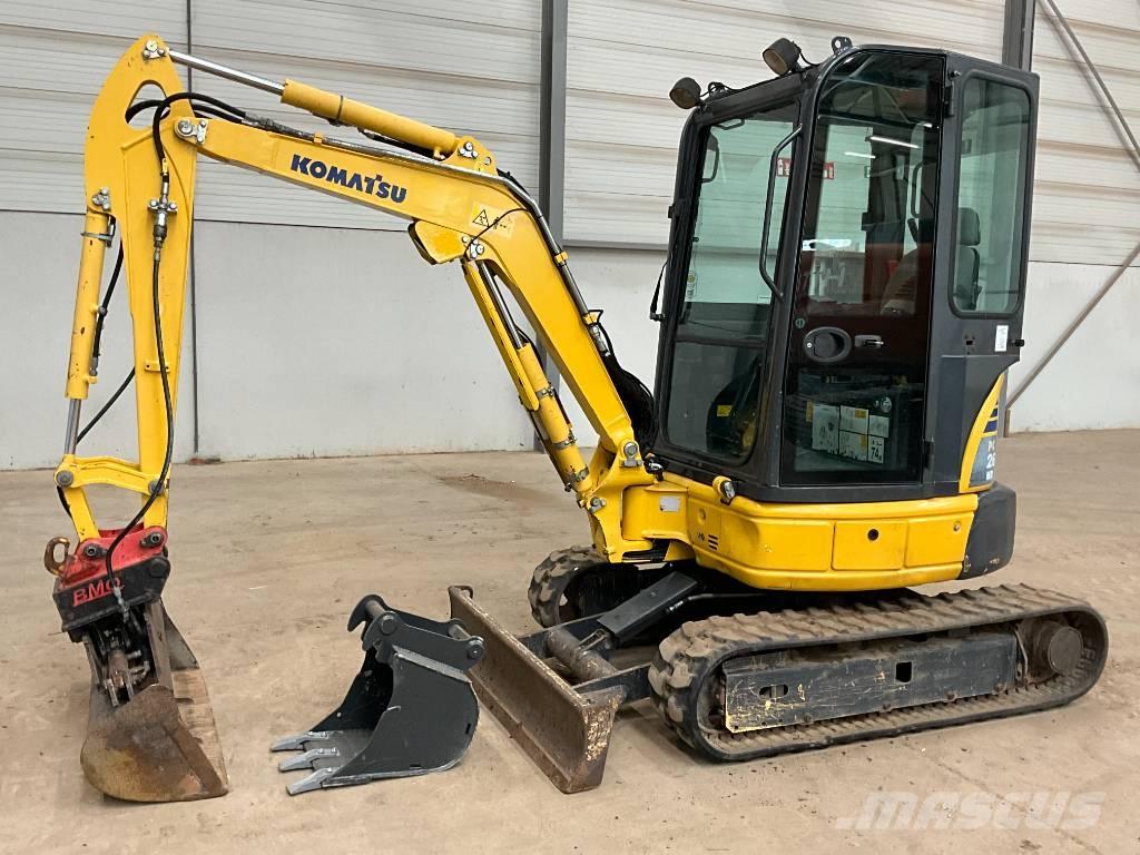 Komatsu PC 26 MR-3 حفارات صغيرة أقل من 7 طن (حفارات صغيرة)