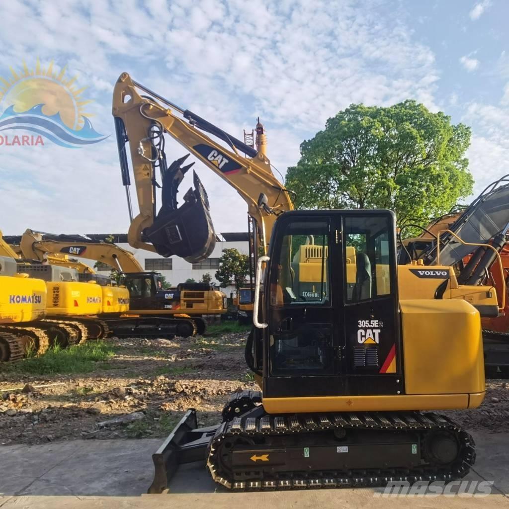 CAT 305.5E2 حفارات زحافة