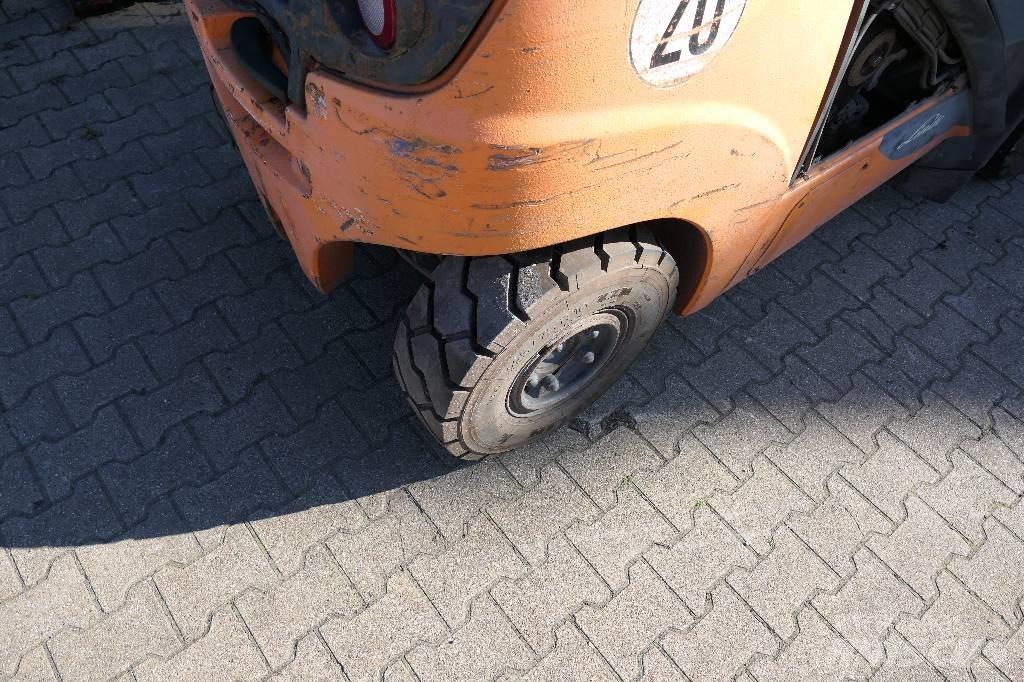Linde H 25 D-02 شاحنات الديزل