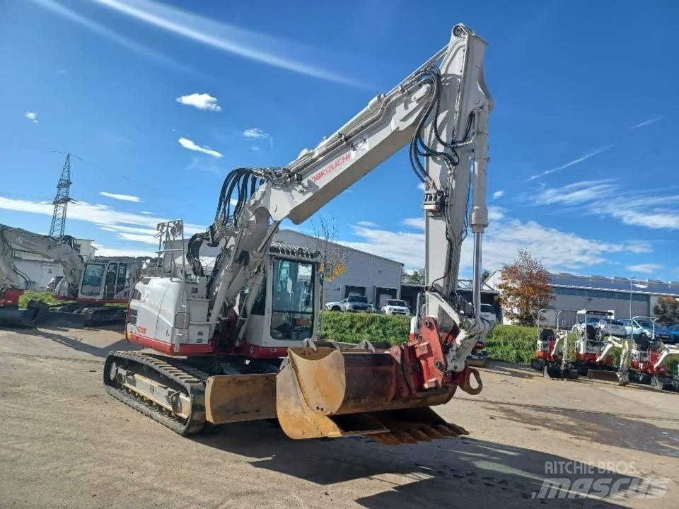Takeuchi TB 2150 R حفارات زحافة