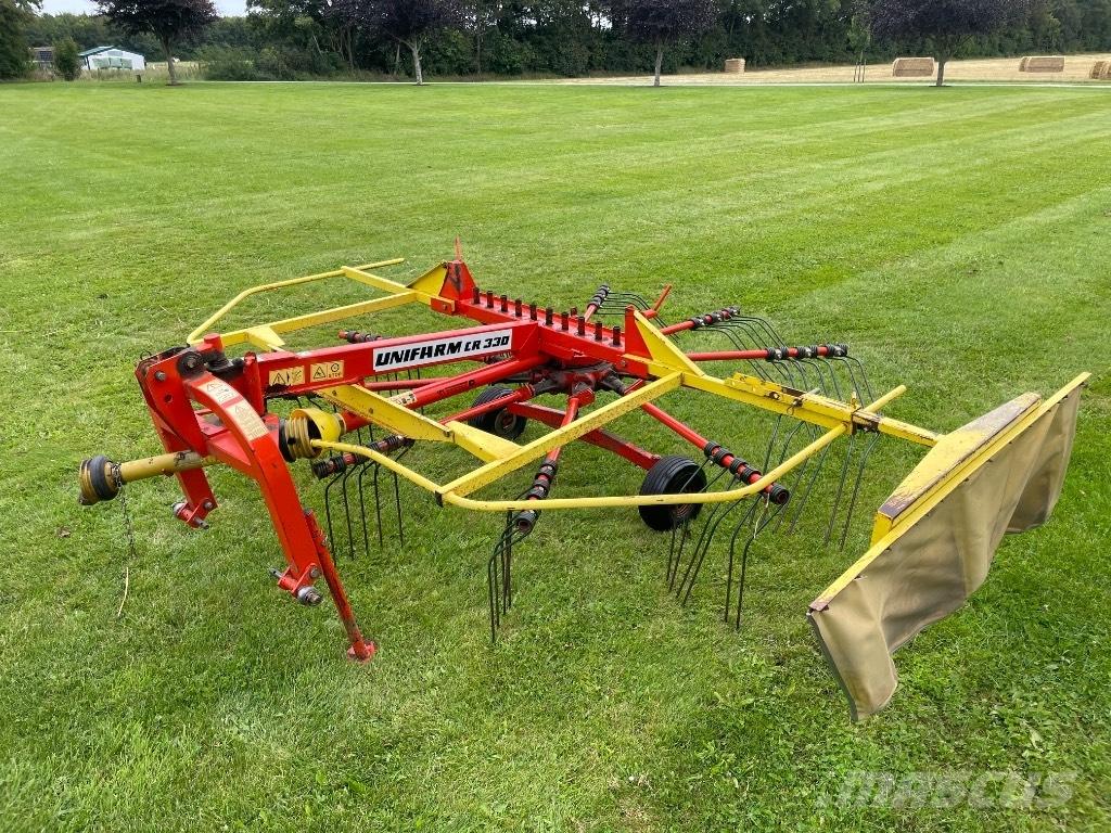 Unifarm CR 330 مكابس وميبسات التبن