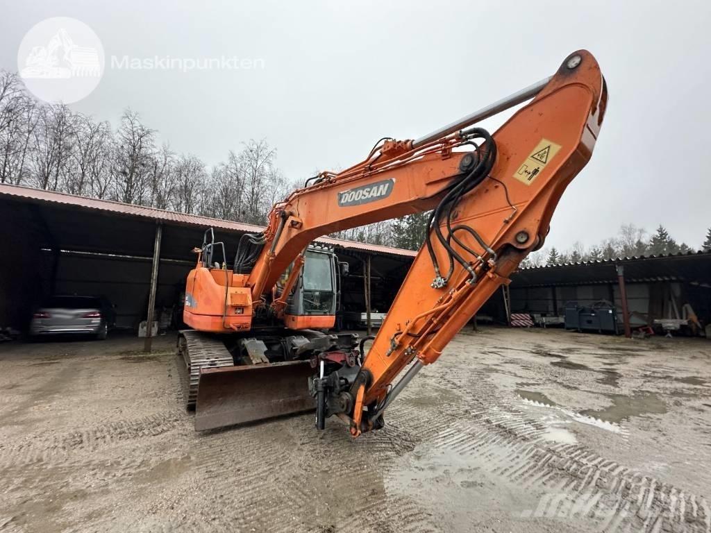 Doosan DX 235 LCR حفارات زحافة