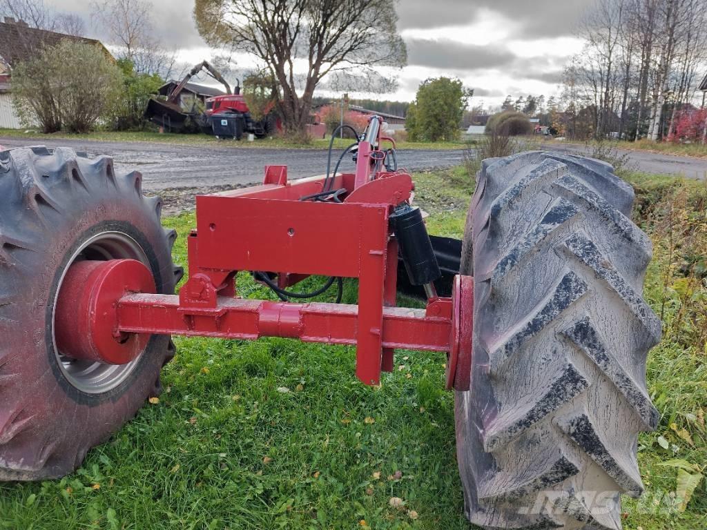  Peltolana 3.80 زلاقات ميدانية