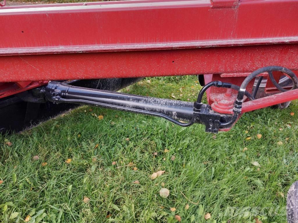  Peltolana 3.80 زلاقات ميدانية