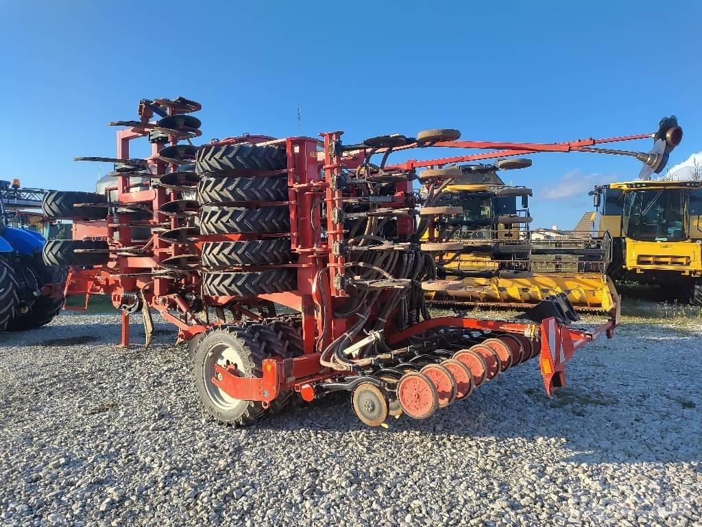 Horsch Focus 6 TD مثاقيب