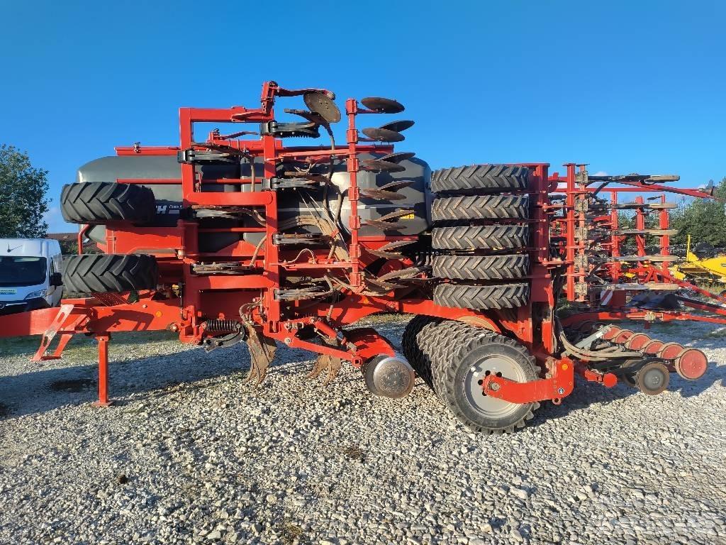 Horsch Focus 6 TD مثاقيب