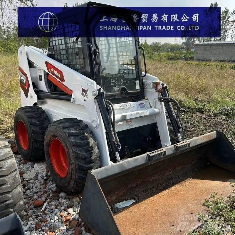 Bobcat S 590 لوادر انزلاقية التوجيه