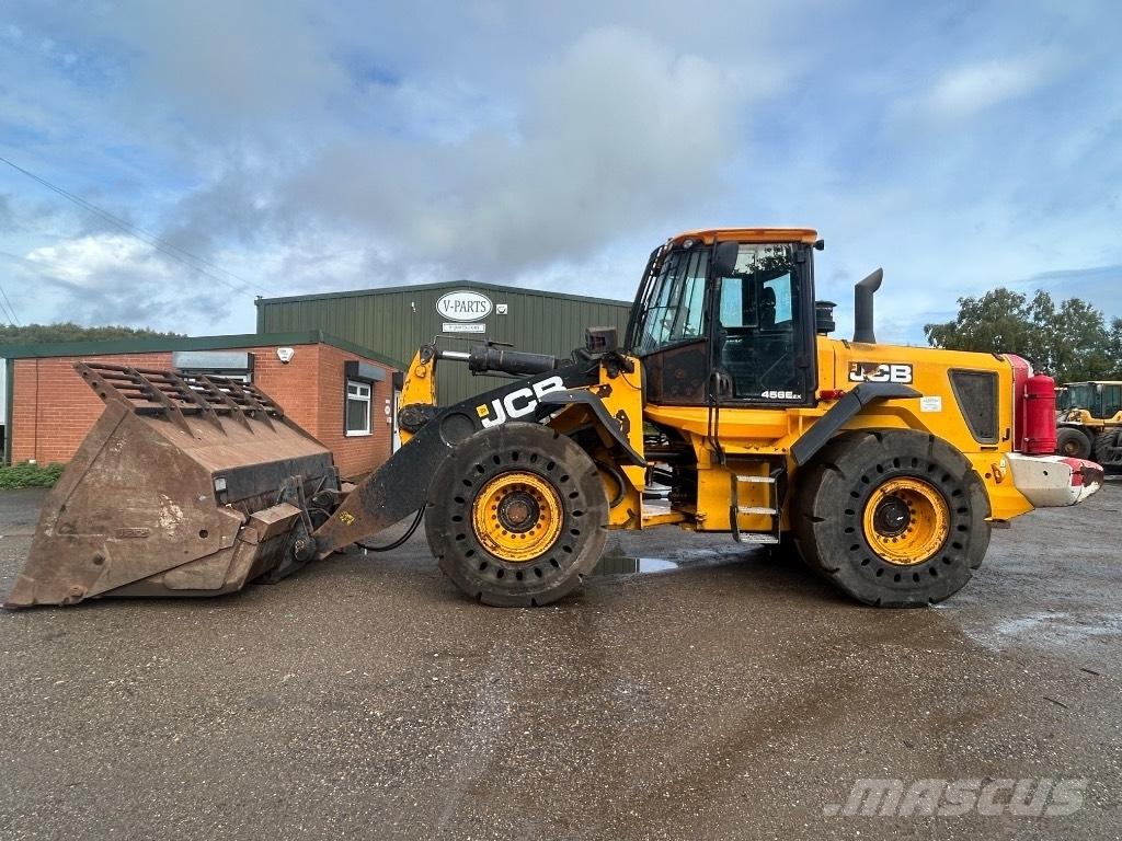 JCB 456 E ZX لوادر بعجل